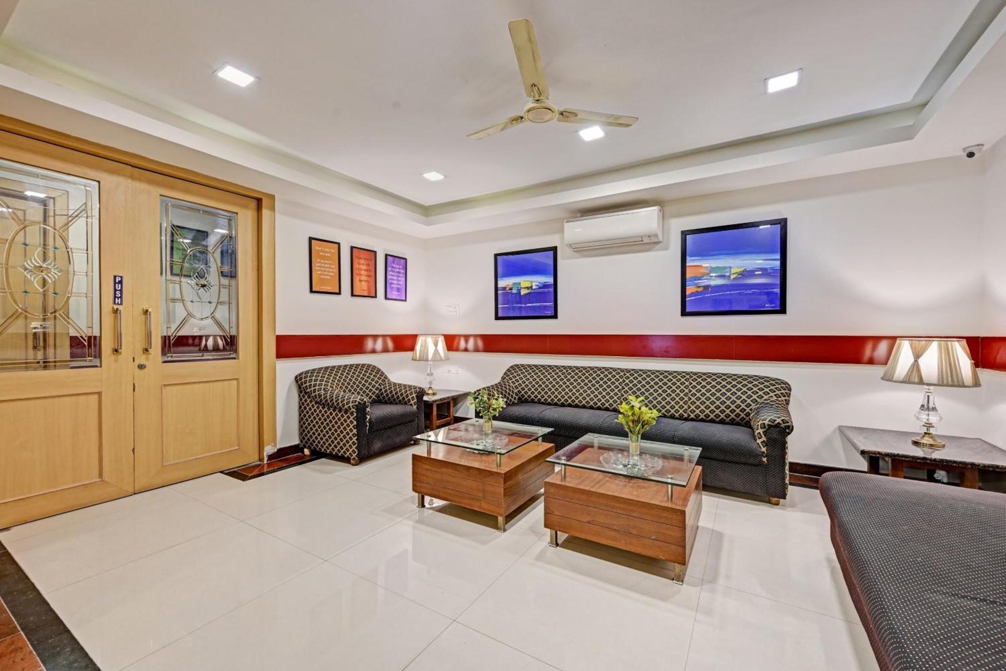 Collection O Sri Sai Ram Suites Bangalore Ngoại thất bức ảnh