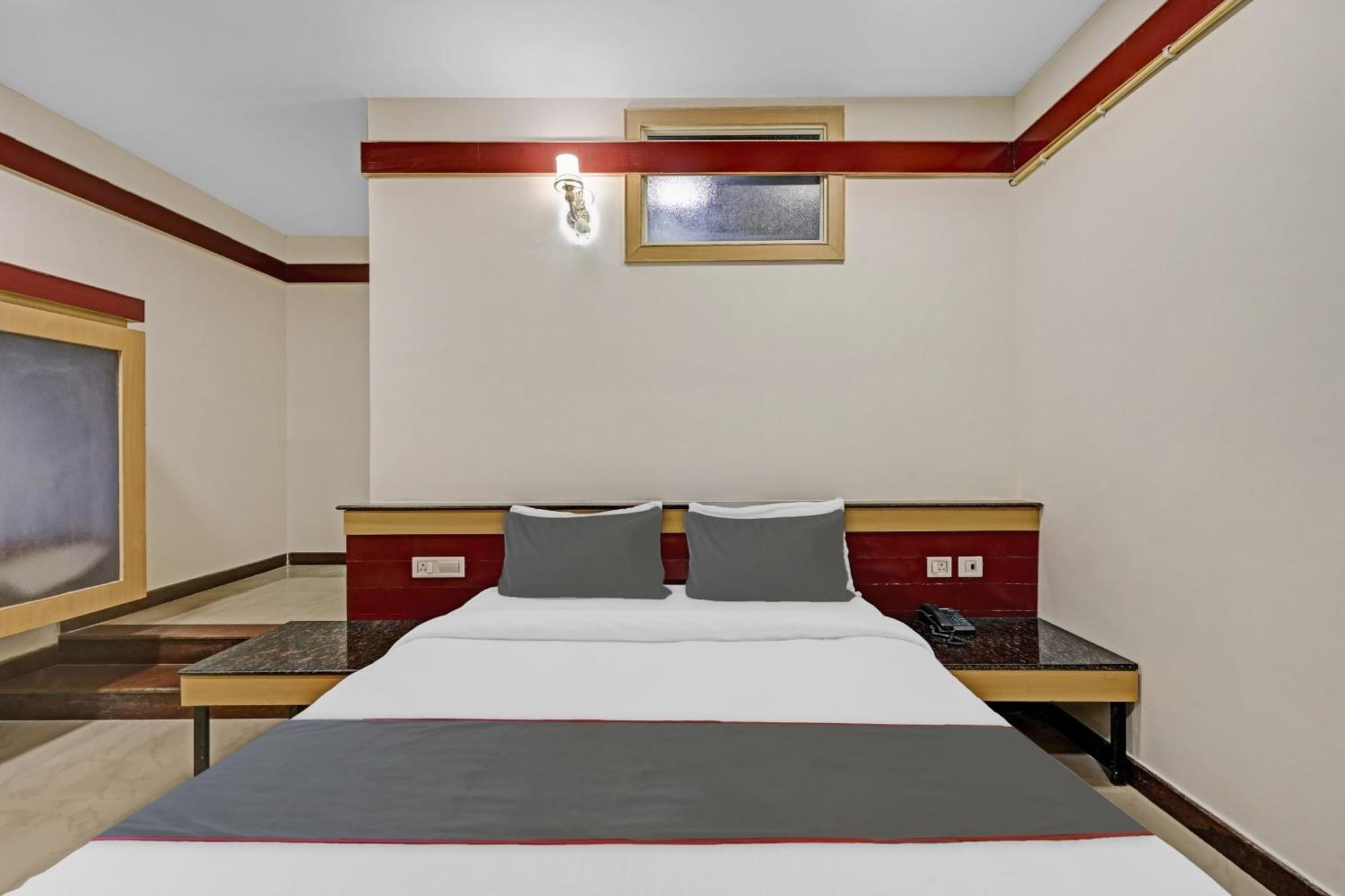 Collection O Sri Sai Ram Suites Bangalore Ngoại thất bức ảnh